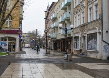 Deptak po nowemu. Jest przetarg