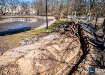 Plac budowy w parku Wiosny Ludów [ZDJĘCIA]
