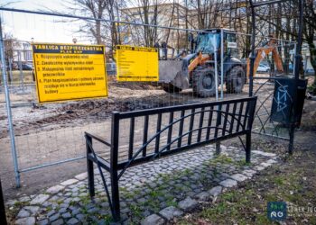 Plac budowy w parku Wiosny Ludów [ZDJĘCIA]