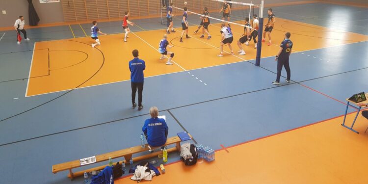 Mogło być szybciej, ale Atak ma pierwszą wygraną w półfinałach