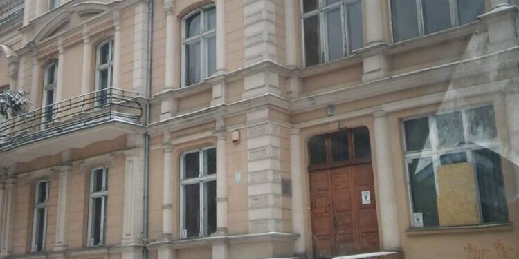 Miasto sprzedaje zabytkowe budynki