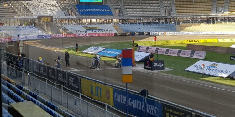 Zmarzlik nietykalny, Vaculik z przytupem wraca „do domu” i Stal na czele Ekstraligi!