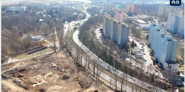 Na dawnym lodowisku będą bloki