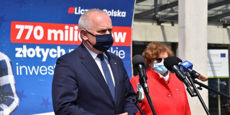 Wojewoda komentuje głosowanie ws. KPO. Ostro krytykuje Platformę