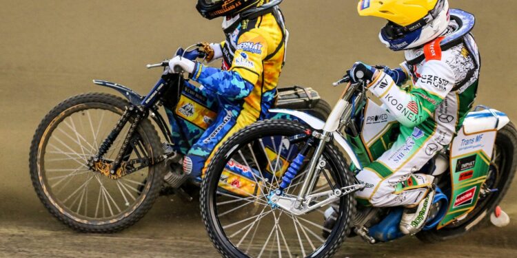 Zmarzlik vs. Madsen, Stal kontra Włókniarz