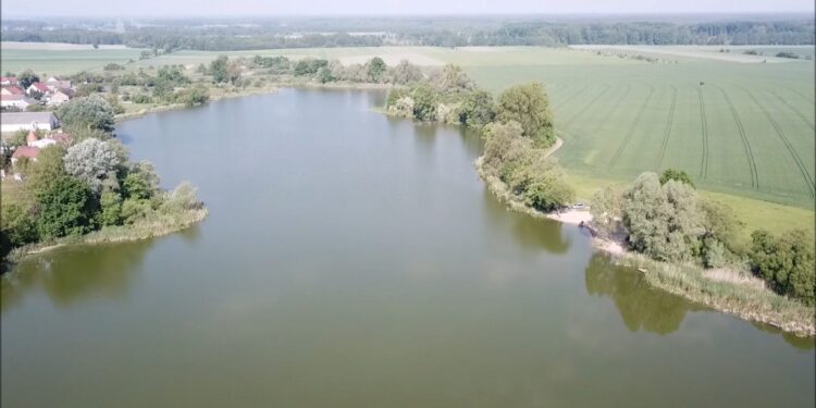 Jezioro Wojcieszyckie [FILM z drona]