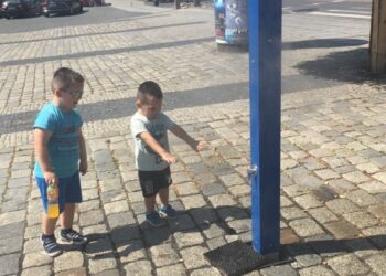 Kurtyny ruszają od piątku