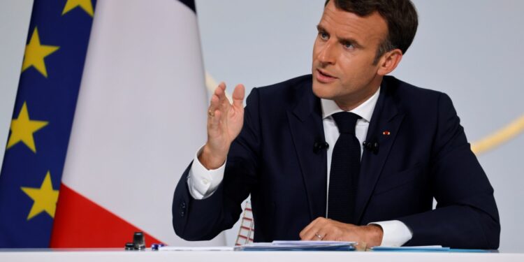 Francja: mężczyzna, który spoliczkował Macrona pójdzie do więzienia