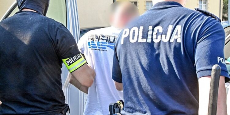 Śmiertelnie pobił kastetami. W końcu został zatrzymany