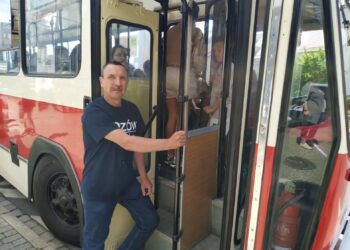 764 to numer specjalnego JELCZA