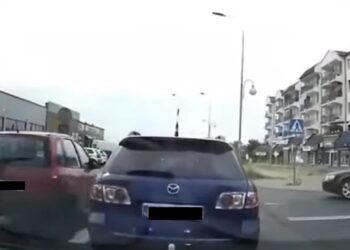 Wyprzedzał na „pasach”. Policja szuka pirata