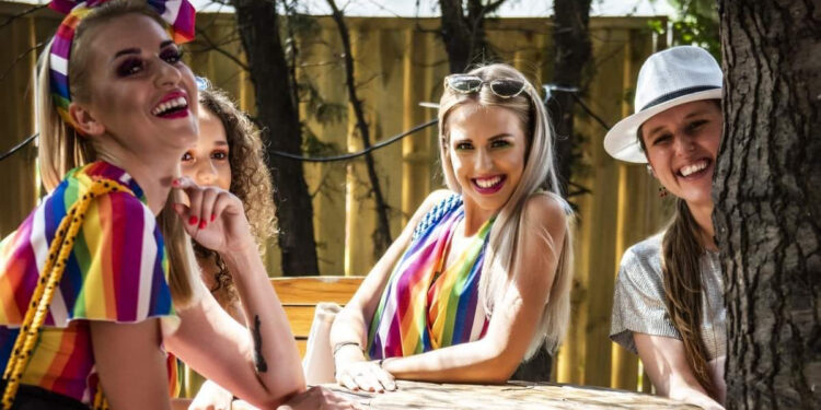 Moda i uroda w dawnej księgarni. Letnia Show