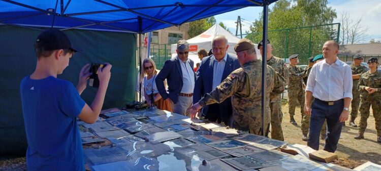 Piknik wojskowy w Witnicy