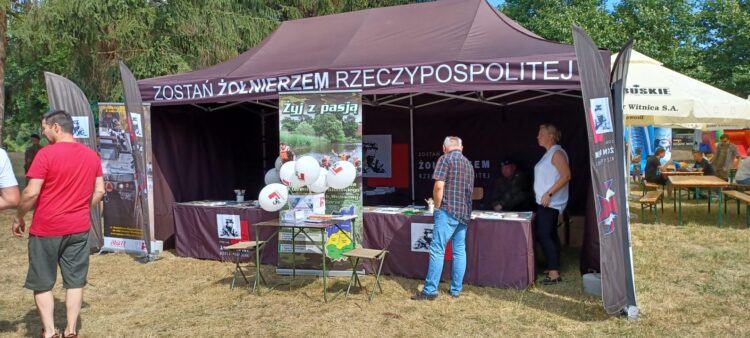 Piknik wojskowy w Witnicy