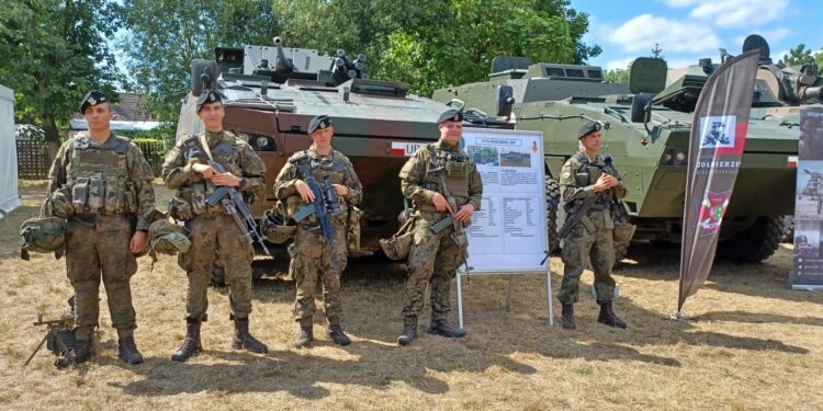 Piknik wojskowy w Witnicy