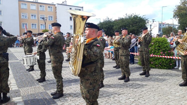 Wojewódzkie obchody Święta Wojska Polskiego