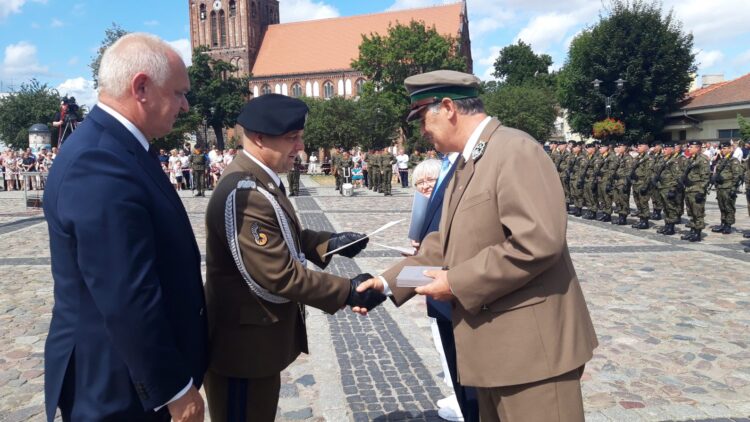 Wojewódzkie obchody Święta Wojska Polskiego