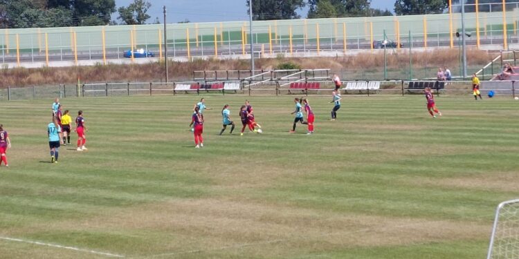 Zwycięska inauguracja