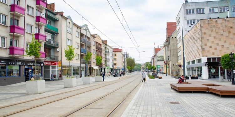 Dyskusja nad strategią i uchwała