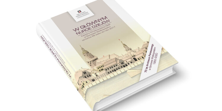 775 stron historii. Książka o katedrze