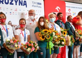 Polscy złoci medaliści wrócili do Warszawy