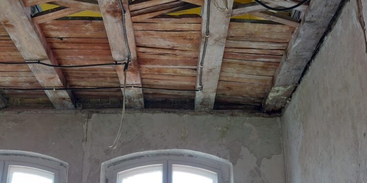 Uczniowie nie wrócą do „jedynki” przez rok [ZDJĘCIA]