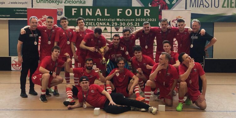 Gorzowscy unihokeiści od niedzieli będą bronić ekstraligowego medalu