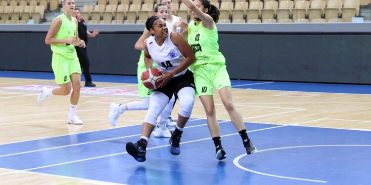 Koszykarki PSI Enei po kolejnych sparringach