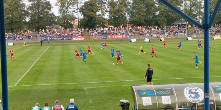 Ekipa Łukasza Piszczka za silna dla Warty. Będzie zmiana trenera?