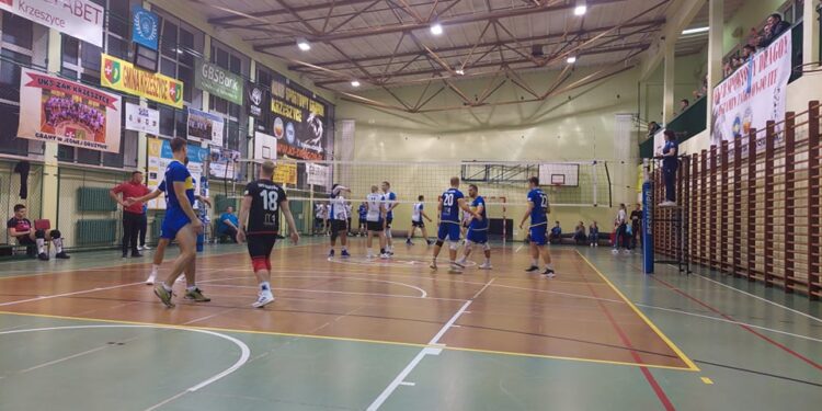 Trzecioligowiec z Krzeszyc postawił się, ale to gorzowianie są dalej w pucharze