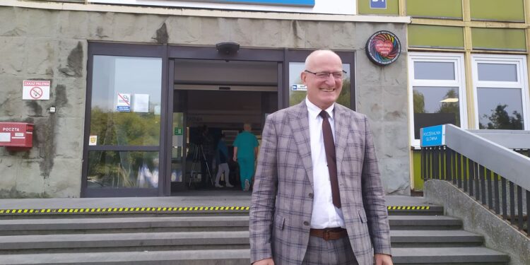 Poseł Jacek Kurzępa ocenia szpital wojewódzki
