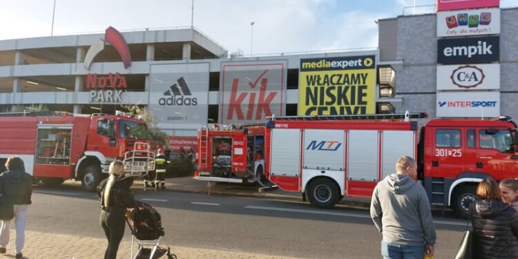 Pożar na parkingu NovaPark