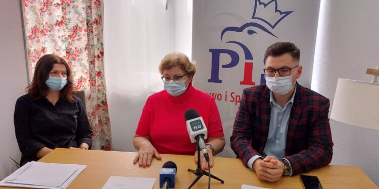 E. Płonka: Ośrodek w Renicach powinien zostać zamknięty