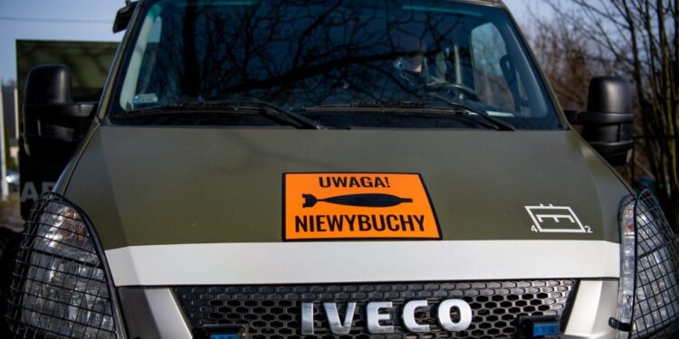 Niewybuch na ul. Walczaka