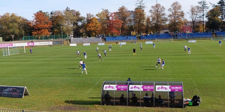 Stilon pewnie pokonał Syrenę