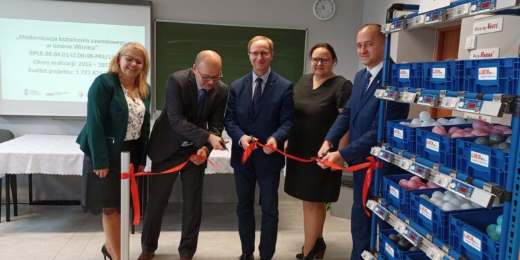 Nowoczesna sala dydaktyczna w Witnicy