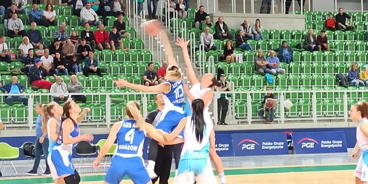 Rezerwy walczyły do końca, ale też zaczęły sezon od przegranej