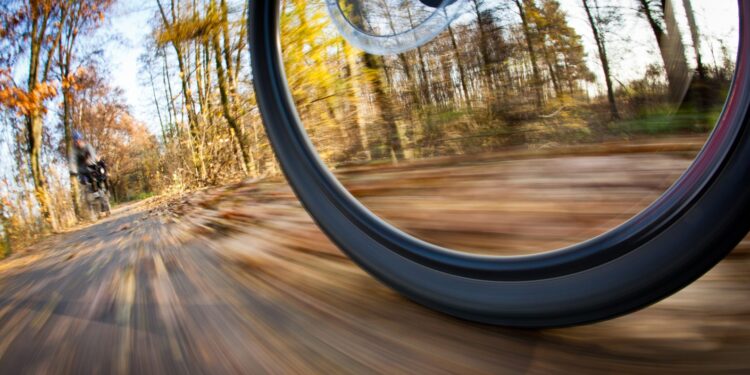 Jak być widocznym rowerzystą