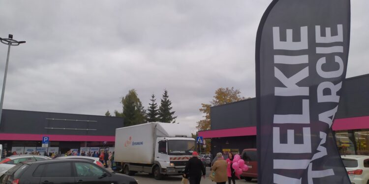 Nowy park handlowy otwarty