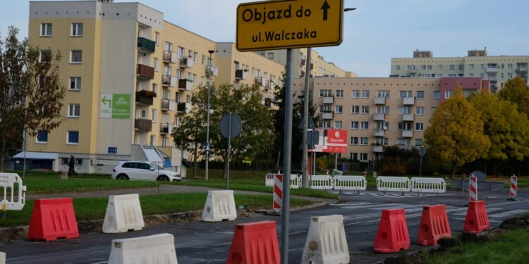 Na Kombatantów praca wre [ZDJĘCIA]