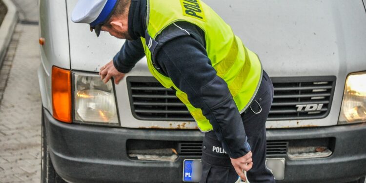 Sprawdź stan świateł w aucie. Za darmo