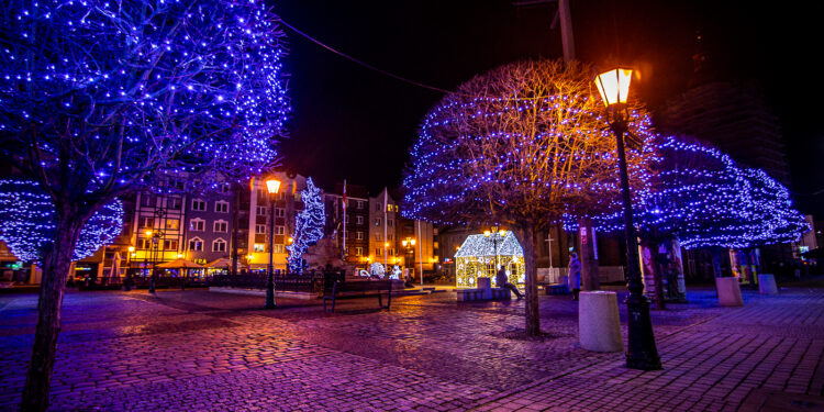Tak, czy inaczej, świąteczne oświetlenie będzie