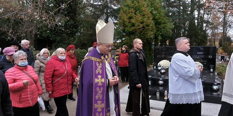 Sytuacja w rejonie cmentarza przy Żwirowej [RELACJE NA BIEŻĄCO]