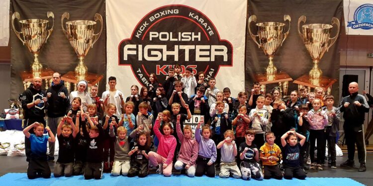 Młode „smoki” sporą grupą na Polish Fighter Kids