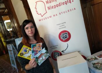 Mamy Niepodległą! czyli wielkie wysyłanie kartek