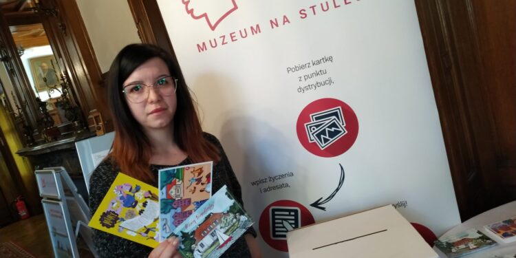 Mamy Niepodległą! czyli wielkie wysyłanie kartek