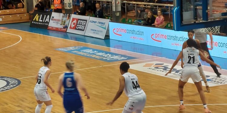 Z -16 da się wyjść: w derbach „AZS-ów” górą gorzowianki!