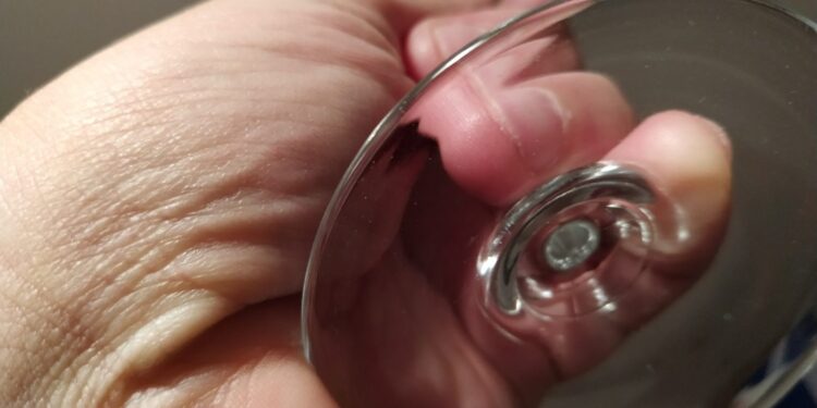 „Dobrze wiedzieć” – NADZIEJA w terapii kryzysu i nawyki myślowe – Jak człowiekowi w kryzysie pomaga gabinet psychoterapii SENS?