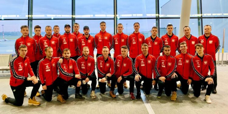 Biało-czerwoni gorzowianie w piątek zaczynają bój w Mistrzostwach Świata