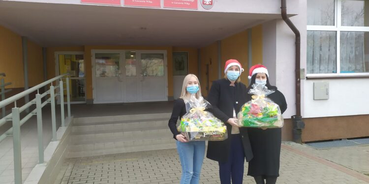 Świąteczne paczki od uczniów ZSO nr 16